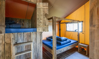 safari tent grote slaapkamer 2026.jpg