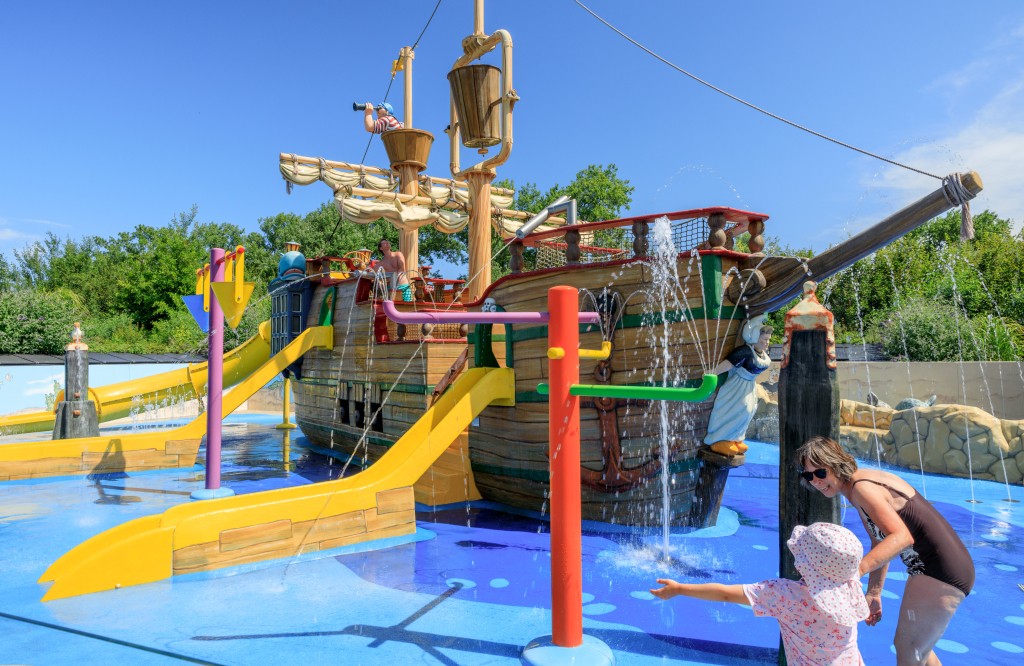 Waterspeelschip Meerpaal