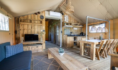 safari tent woonkamer 2 2026.jpg